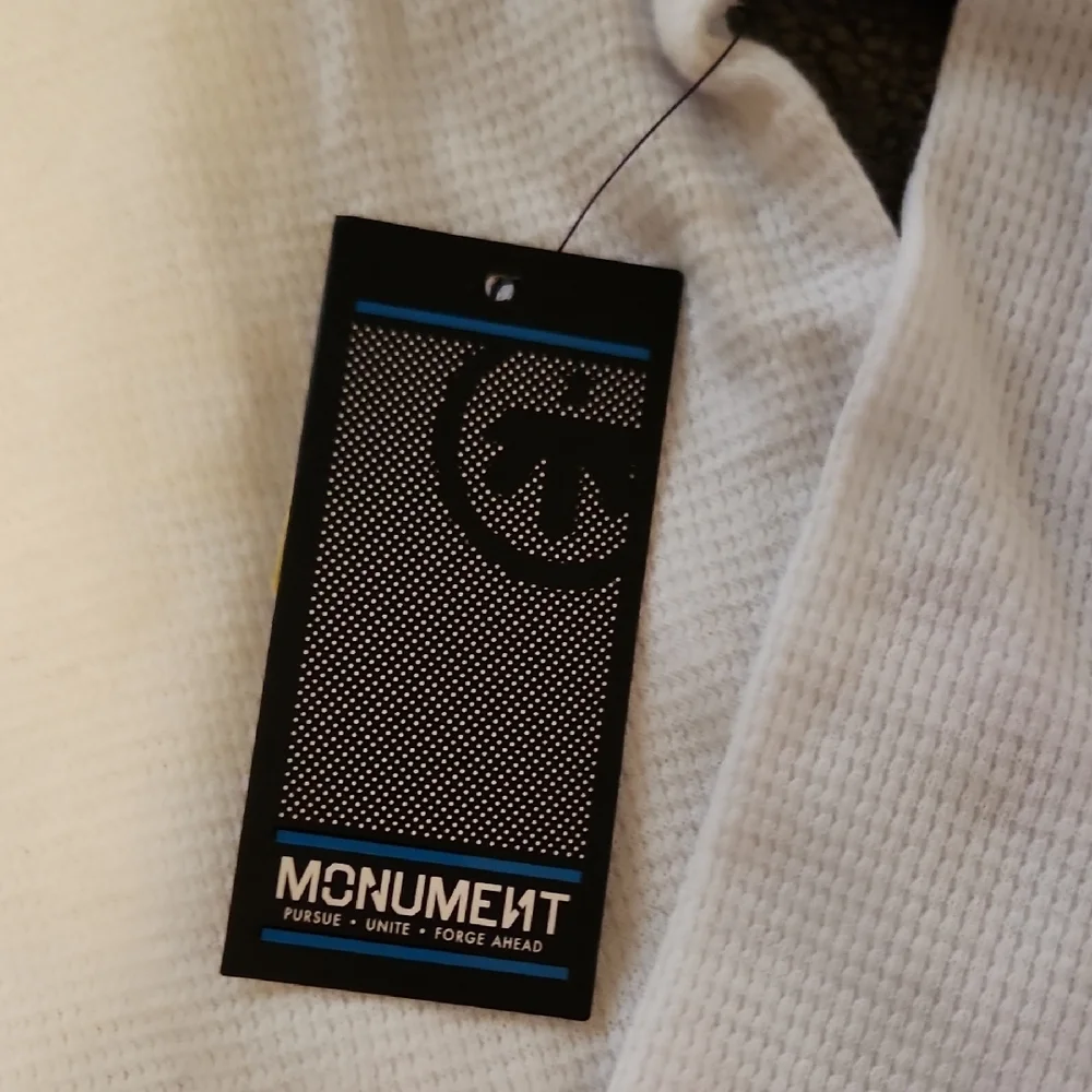 NWT Monument White Waffle Knit Henley Shirt Size Small - Picture 5 of 6